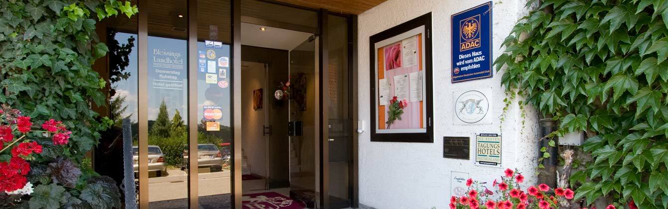 Blessings Landhotel Lehnenberg Exteriör bild